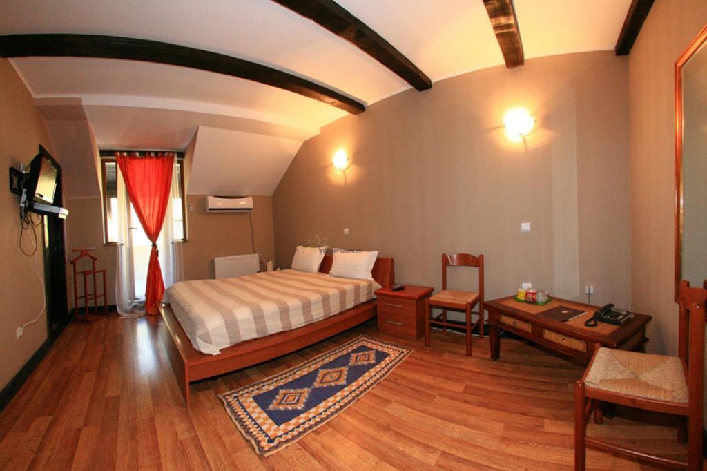 Castelul Lupilor Chimindia Ruang foto